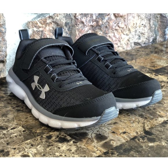 Under Armour Assert 8 Stay-Put Closure sneakers - Picture 2 of 12
